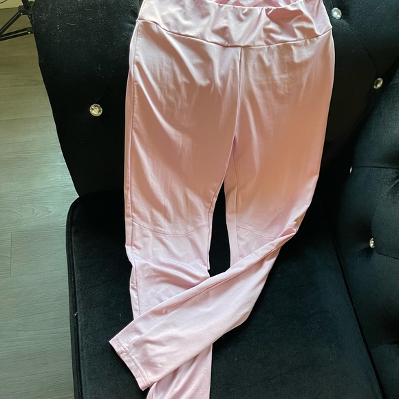 Pink Workout Matching Gym Set - Picture 3 of 3